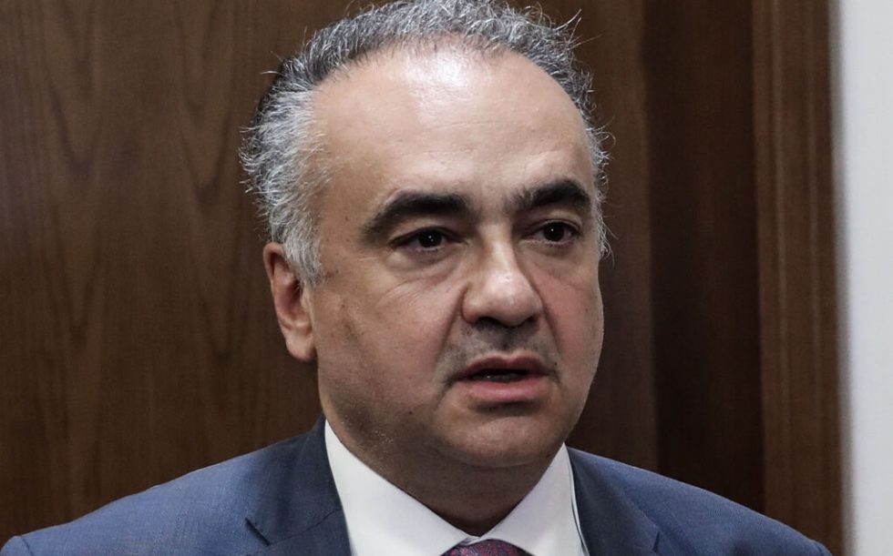 Δημήτρης Βερβεσός