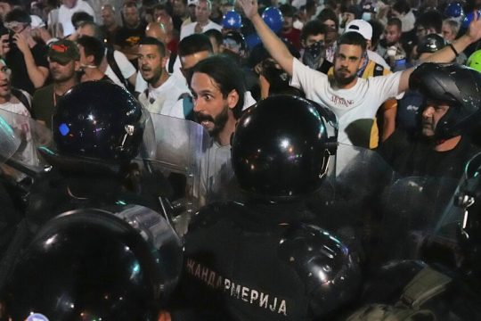 Διαδηλώσεις αντικυβερνητικές στη Σερβία