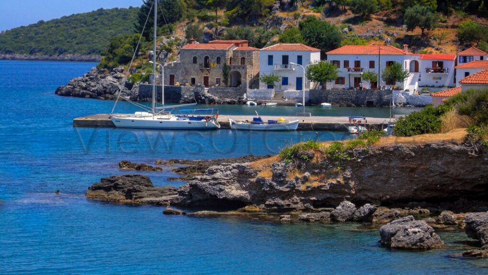 Τα καπετανόσπιτα στον οικισμό της Παραλίας