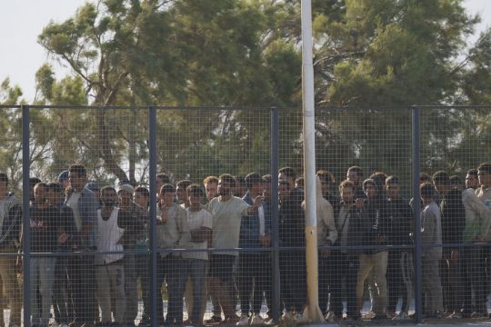 Μετανάστες