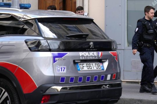 Αυτοκίνητο της γαλλικής αστυνομίας