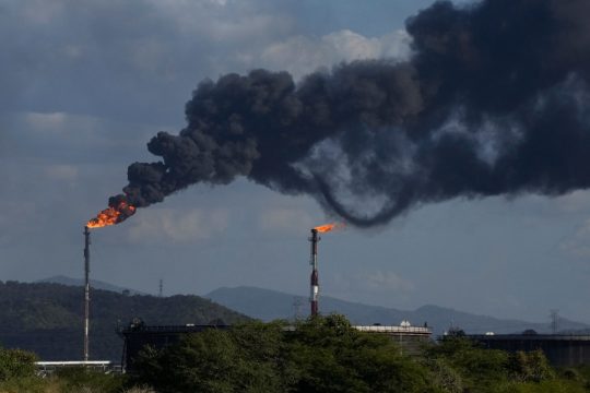 Gas_Flaring_1020