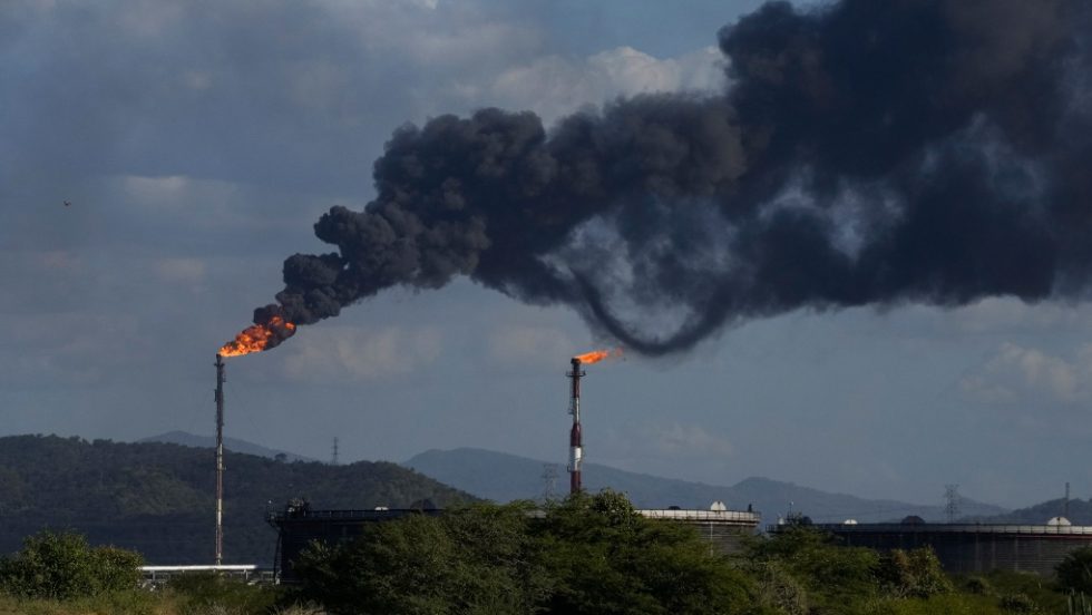 Gas_Flaring_1020