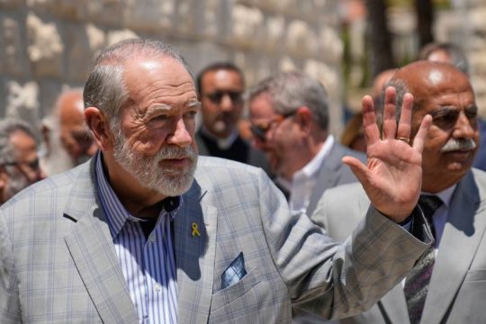 O Μάικ Χάκαμπι στο Ισραήλ