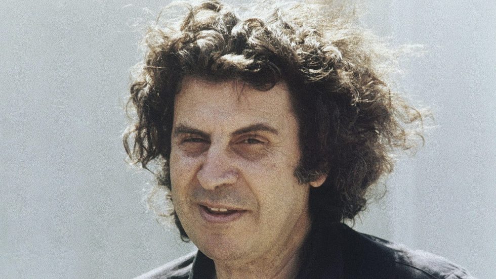 Μίκης Θεοδωράκης