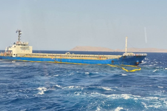 προσάραξε πλοίο στη Σητεία