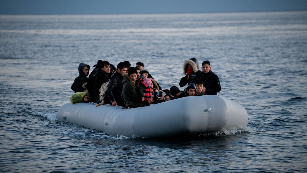 Σε ισχύ το νέο Σύμφωνο Μετανάστευσης: Περικοπή δικαιωμάτων π