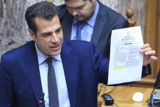 Θάνος Πλεύρης