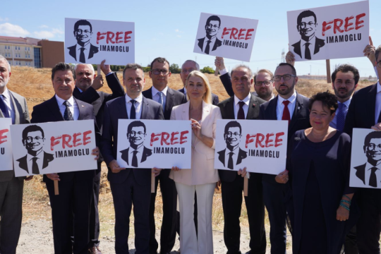 Ευρωπαίοι δήμαρχοι για Ιμάμογλου