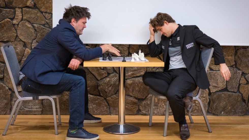 nielsen-carlsen_skaki_1020_
