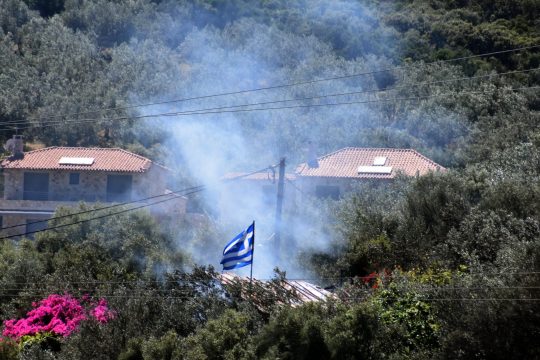 πυρκαγιά σπίτι