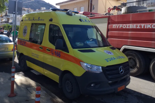 πυροσβεστικό και ΕΚΑΒ