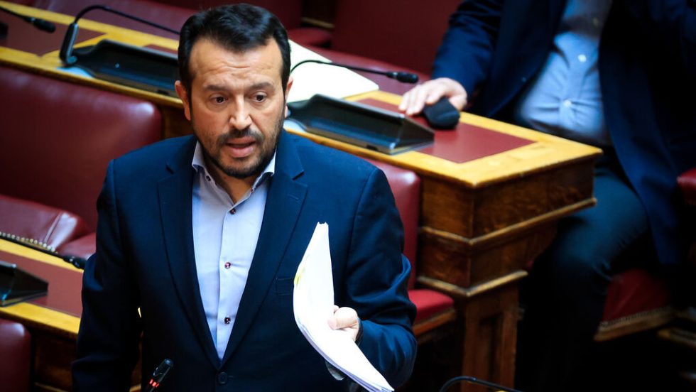 nikos papas