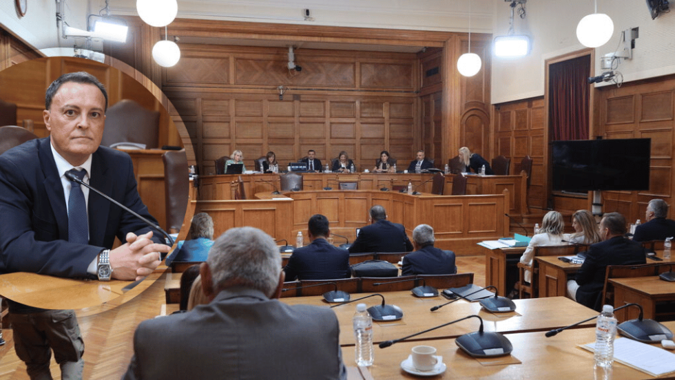 Από τη χτεσινή συνεδρίαση της εξεταστικής επιτροπής για το σκάνδαλο ΟΠΕΚΕΠΕ. Αριστερά, ο πρώην πρόεδρος του ΟΠΕΚΕΠΕ, Κυριάκος Μπαμπασίδης