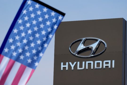 Hyundai_1020