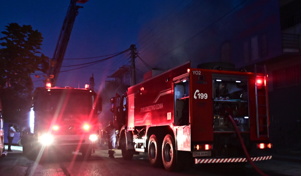 Μυστήριο με τον νεκρό σε πυρκαγιά στην Πάτρα: Τα σενάρια που εξετάζονται μετά τον εντοπισμό καραμπίνας