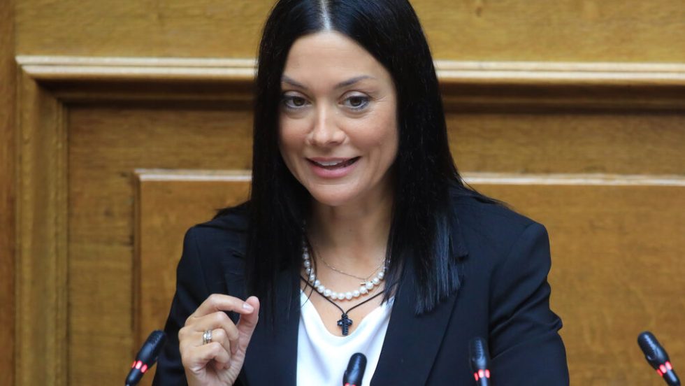 Νάντια Γιαννακοπούλου