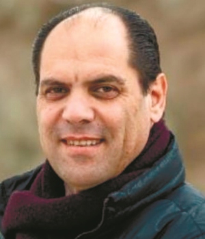 Τζακ Χούρι, Αραβοϊσραηλινός πολιτικός αναλυτής στη Haaretz