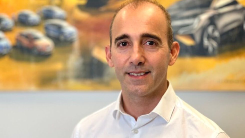 petros tzavelas