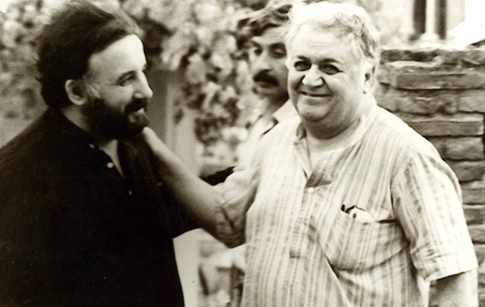 Θάνος Μικρούτσικος, Μάνος Χατζιδάκις