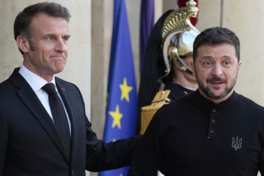 Macron_Zelensky_1020