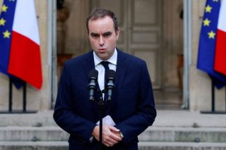 Λεκορνί