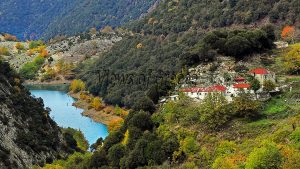Φθινοπωρινές αποδράσεις στις λίμνες Δόξα, Ορεστιάδα, Λούρου, Τριχωνίδας και Στεφανιάδας