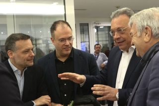 Δούκας, Θεοχαρόπουλος, Φάμελλος σε πηγαδάκι κατά την προχθεσινή εκδήλωση