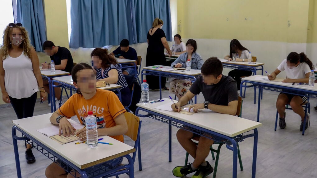 Σχολεία στην «πρέσα»: Γιατί οι εκπαιδευτικοί θεωρούνται πλέον επαγγελματική ομάδα υψηλού κινδύνου