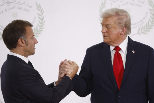 Macron_Trump_1020