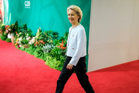Ursula_1020