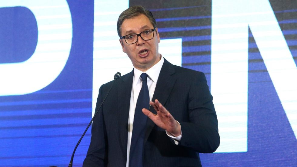 Vucic_1020