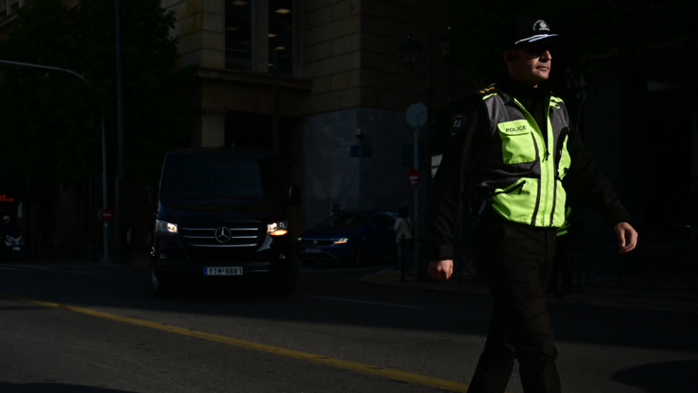 Οδηγός μηχανής έτρεχε με 150 χλμ στη Θεσσαλονίκη