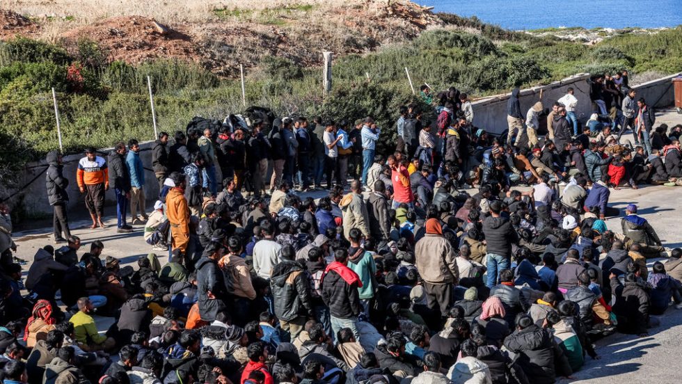 Εκατοντάδες μετανάστες στην Αγία Γαλήνη του Ρεθύμνου την περασμένη Παρασκευή