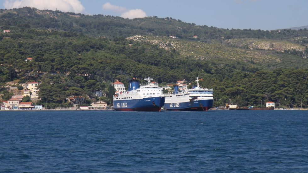 Φέριμποτ στη Σάμο