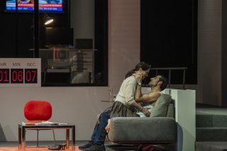 «ΟΙΔΙΠΟΔΑΣ» ΤΟΥ ΡΟΜΠΕΡΤ ΑΪΚ - ΣΤΕΓΗ ΓΡΑΜΜΑΤΩΝ ΚΑΙ ΤΕΧΝΩΝ