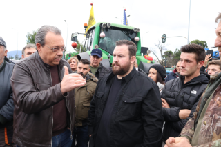 ο Σωκράτης Φάμελλος στα μπλόκα των αγροτών