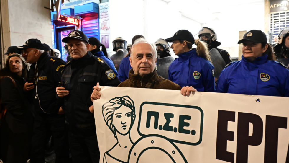 Συγκέντρωση στο υπουργείο Αγροτικής Ανάπτυξης
