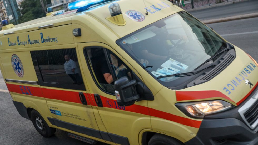 ΑΣΘΕΝΟΦΟΡΟ ΕΚΑΒ