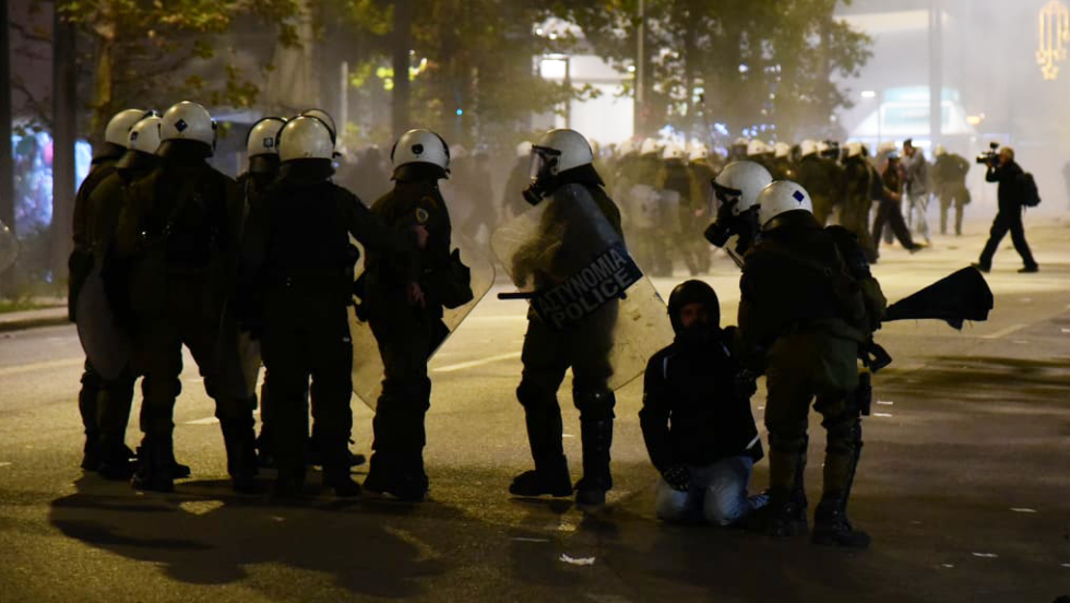 αστυνομική βία κατά διαδηλωτών