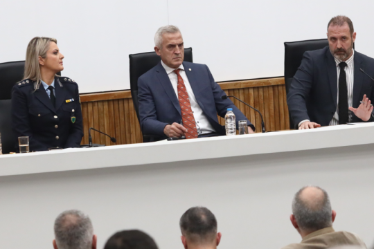 παρουσίαση της επιχείρησης από την ΕΛ.ΑΣ.