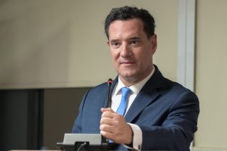 Άδωνις Γεωργιάδης