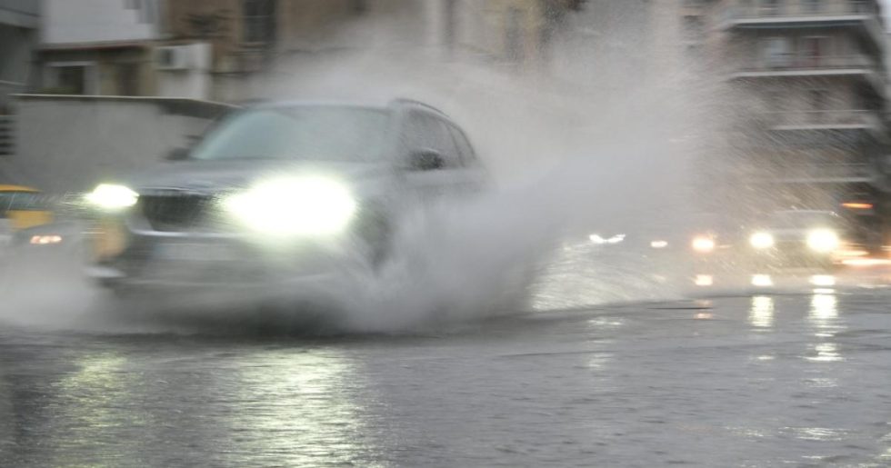 Της βροχής και της πλάκας…