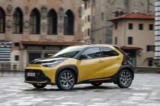 TOYOTA AYGO X HYBRID