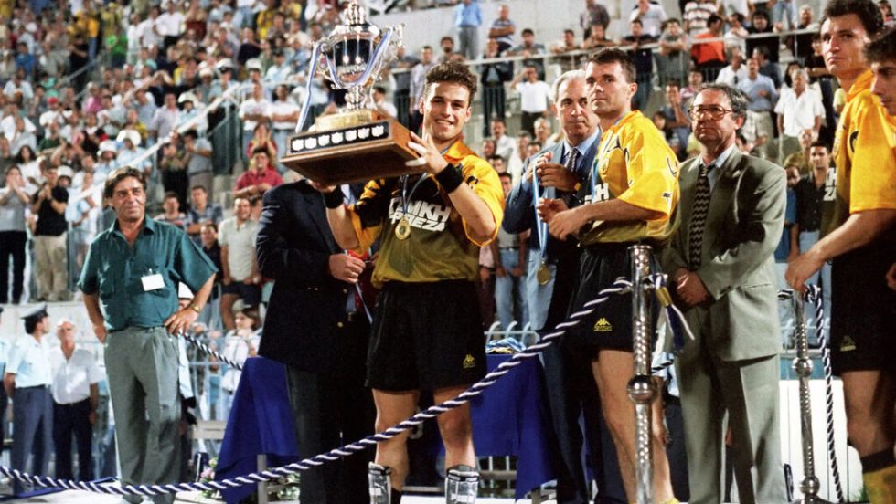 super cup - demis