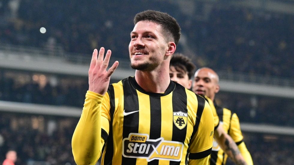AEK_PAO_1020_1