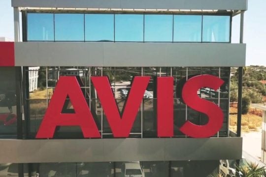 Η AVIS αναδεικνύεται Greece’s Leading Car Rental Company 2025 στα World Travel Awards