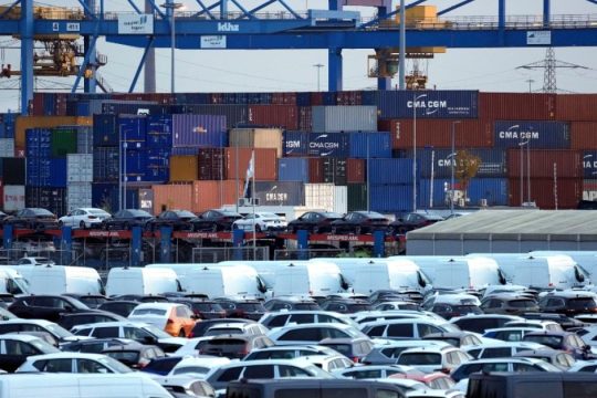 Έρχεται μεγάλη εμπορική συμφωνία Ε.Ε. - Ινδίας: Χαμόγελα για τη γερμανική αυτοκινητοβιομηχανία