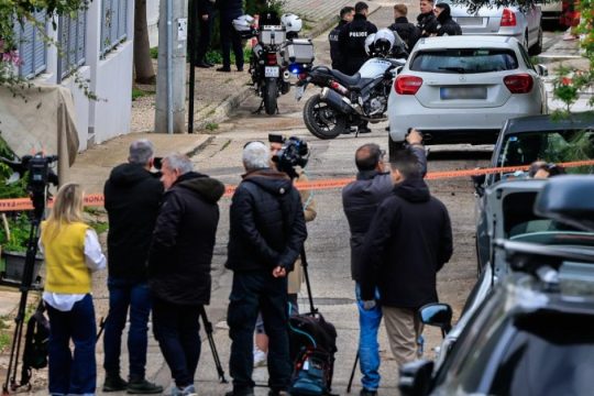 Η πατροκτονία στη Γλυφάδα και οι μαρτυρίες των περιοίκων