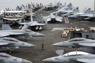 USS_Abraham_Lincoln_1020